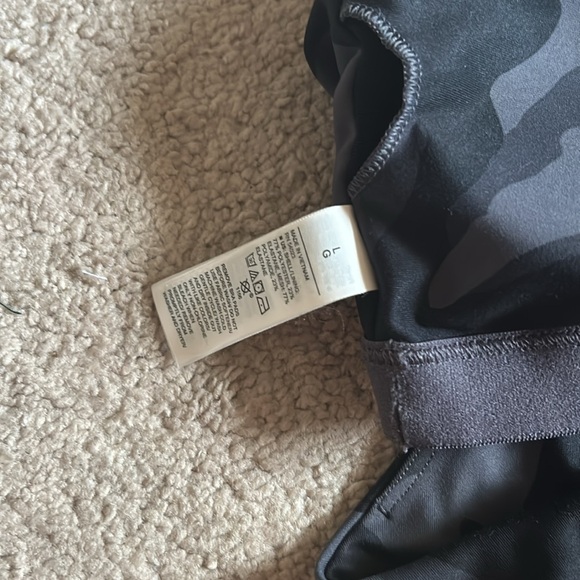 Old Navy Athletic Sports Bra Large - Picture 3 of 4